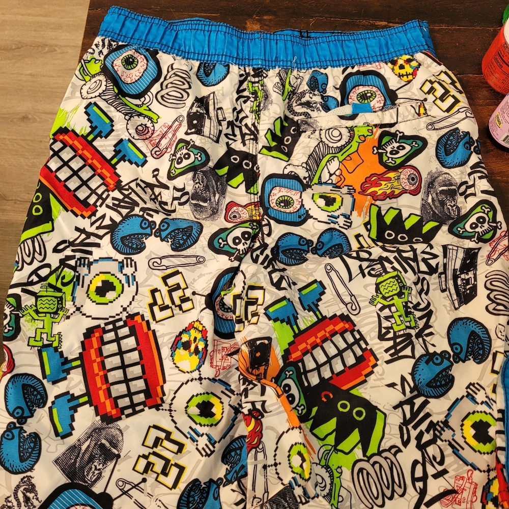Joe Boxer Colorful Graphic Print Boys Swim Shorts Size 10/12